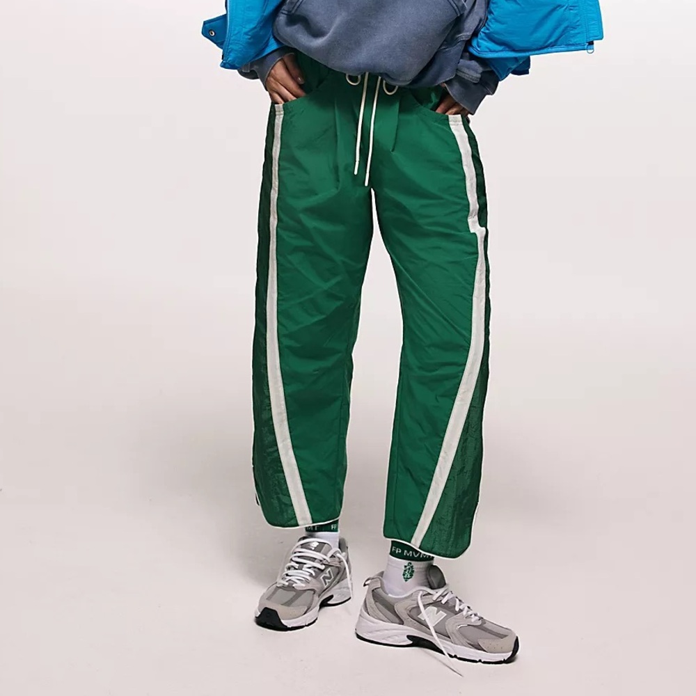 FP MOVEMENT Champ Is Here Pants NWT Heritage Green - Picture 2 of 13